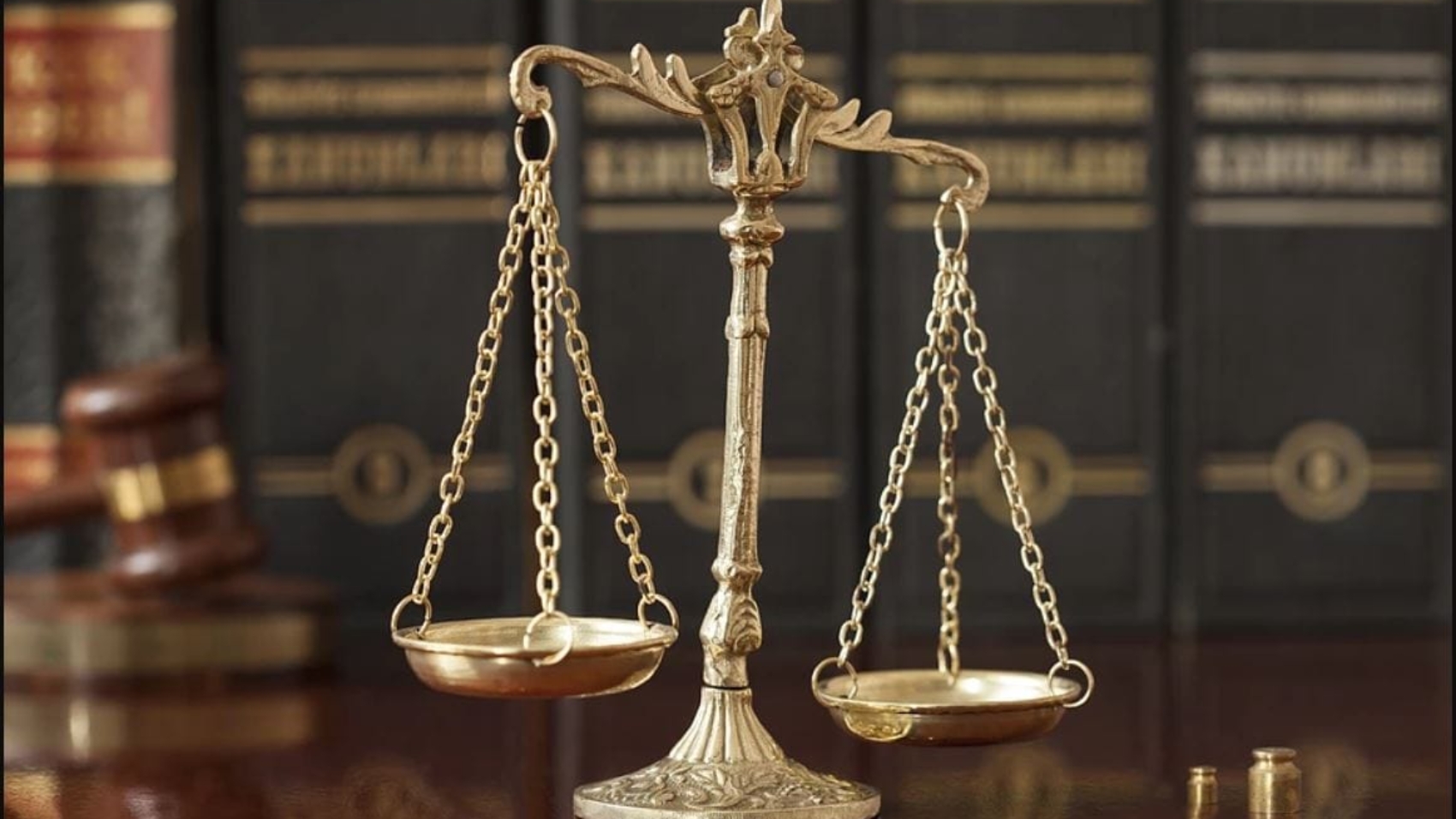 difference-between-being-a-da-versus-a-defense-attorney